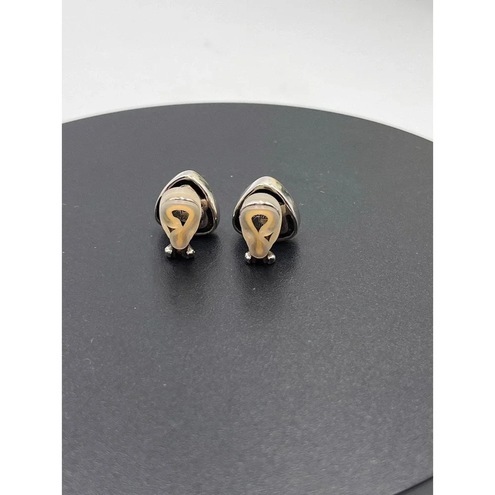 Alisa Italian Designer Sterling .925 & 18K Gold Ribbed Triangle Clip-On Earrings